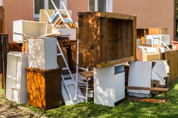 Junk Haul Away Service in Dacula